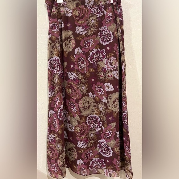 Jaclyn Smith Dresses & Skirts - Vtg. Jaclyn Smith Chiffon Floral Maxi Skirt- Size 12